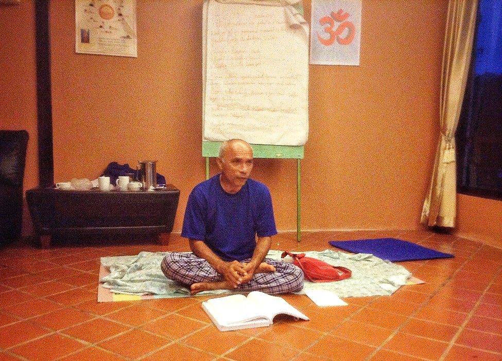yoga_teacher_training_program_ciang_mai_lesson2
