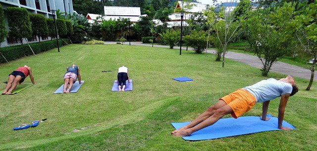 yoga_teacher_training_200h_Thailand_yoga_pose3